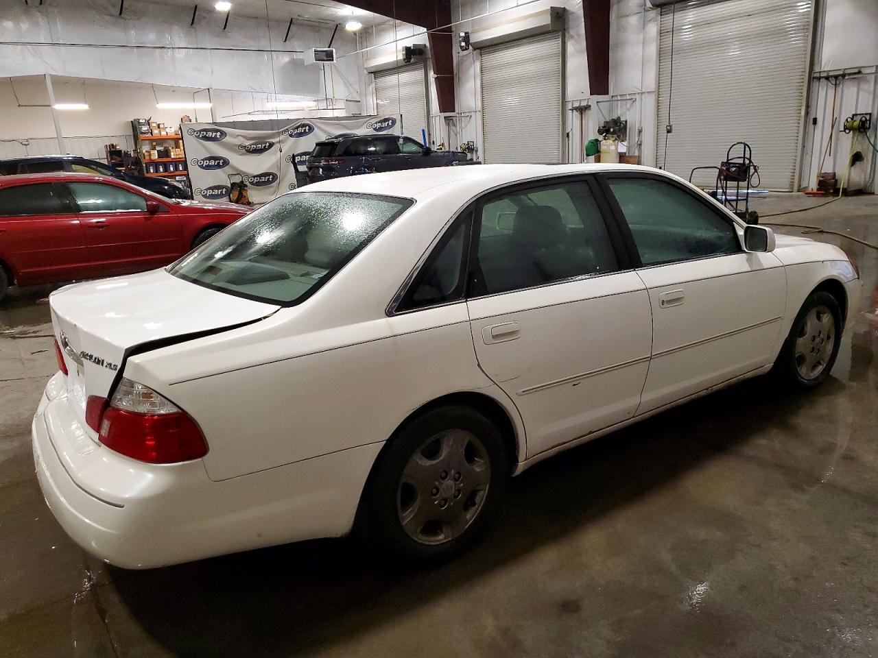 2003 TOYOTA AVALON XLS photo 3