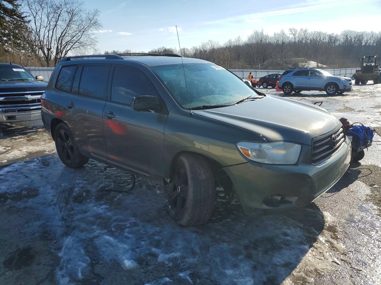 2010 TOYOTA HIGHLANDER BASE photo 4