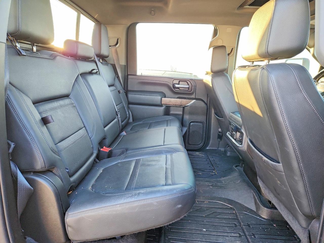 2021 GMC SIERRA K3500 DENALI photo 19