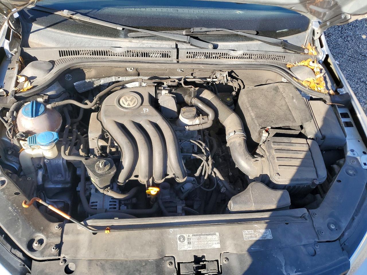 2013 VOLKSWAGEN JETTA BASE photo 21