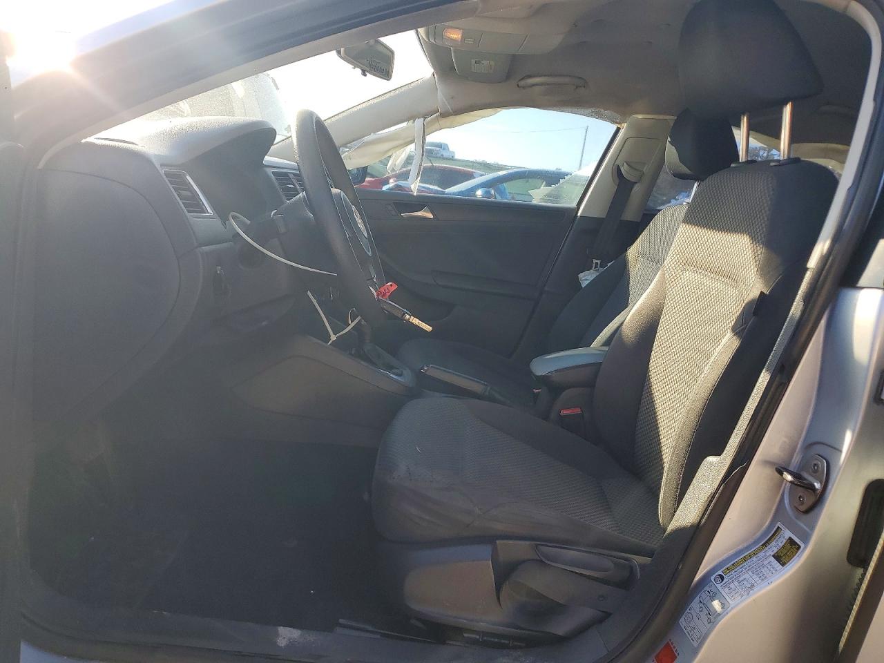 2013 VOLKSWAGEN JETTA BASE photo 13