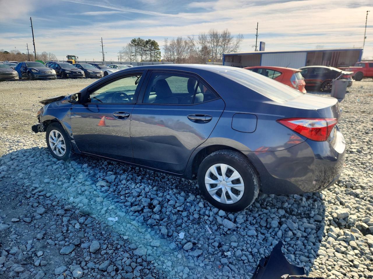 2016 TOYOTA COROLLA L photo 2