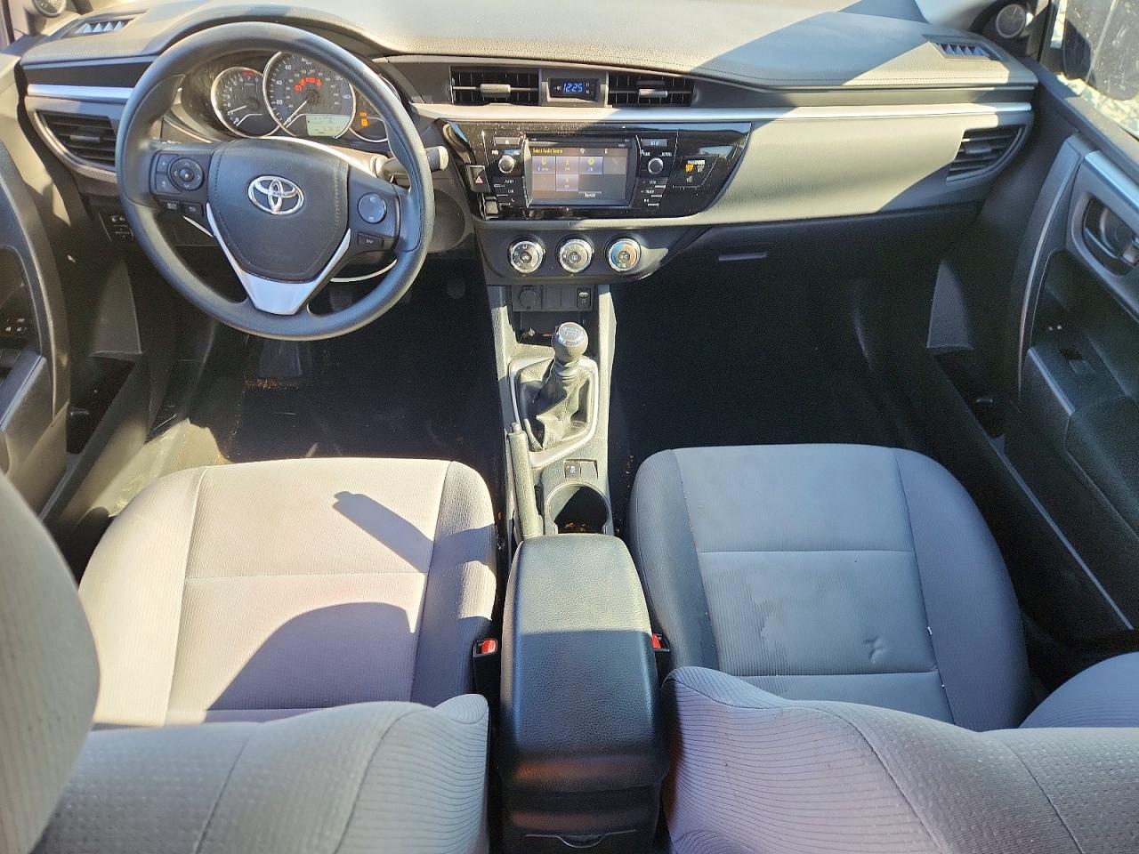 2016 TOYOTA COROLLA L photo 8