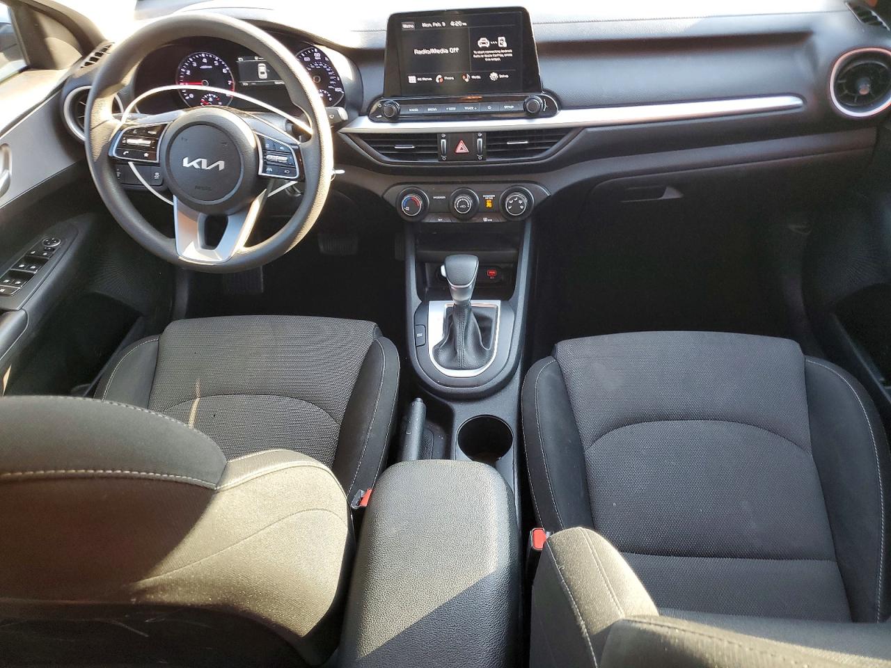 2024 KIA FORTE LXS photo 15