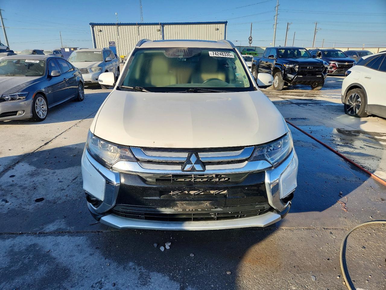2017 MITSUBISHI OUTLANDER SE photo 5