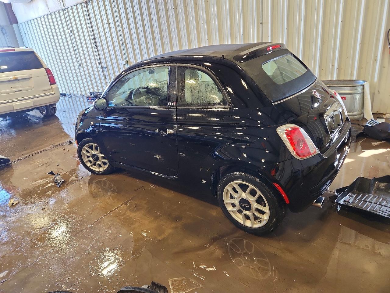2015 FIAT 500 POP photo 4
