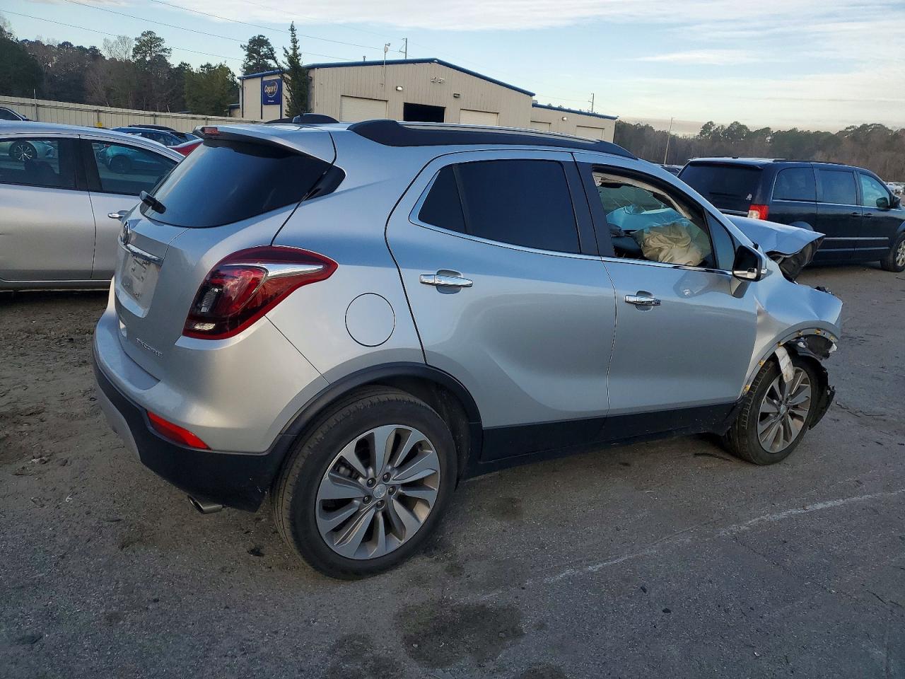 2019 BUICK ENCORE PREFERRED photo 3