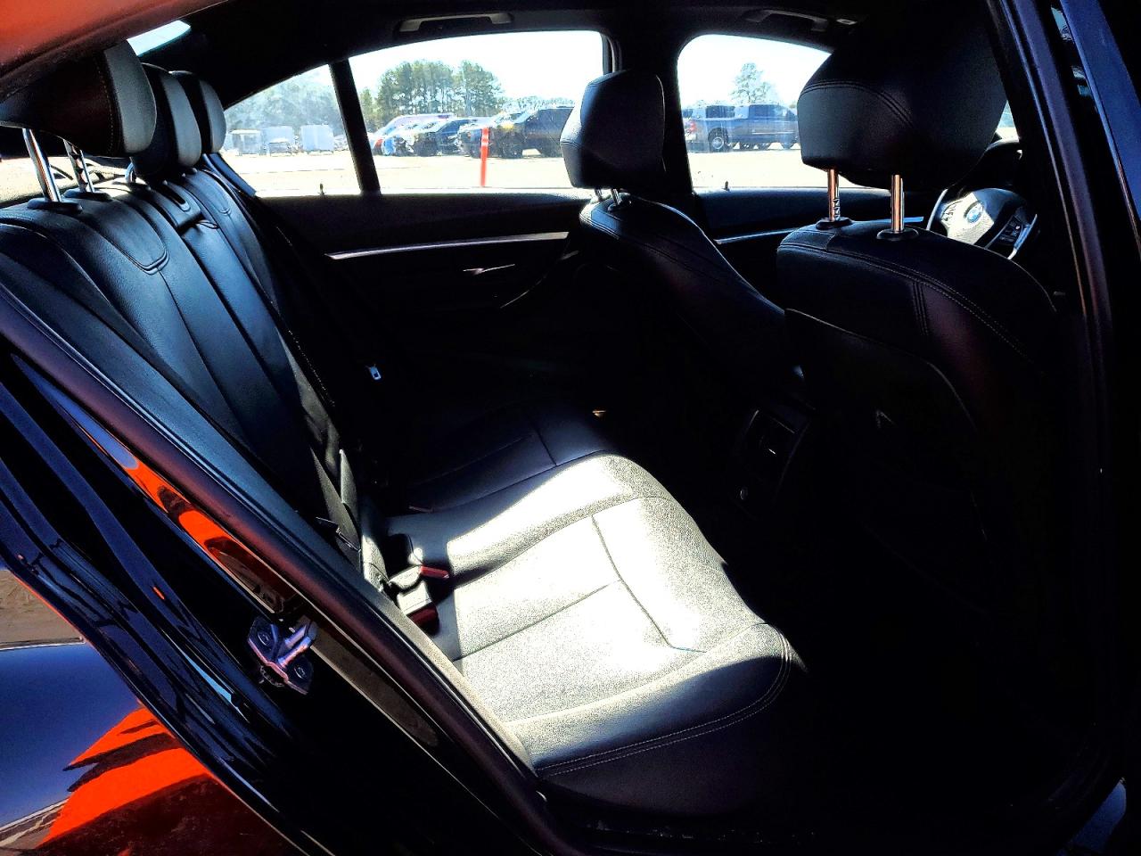 2016 BMW 328 XI SULEV photo 19