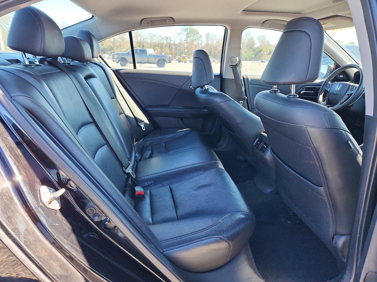 2015 HONDA ACCORD TOURING HYBRID photo 19