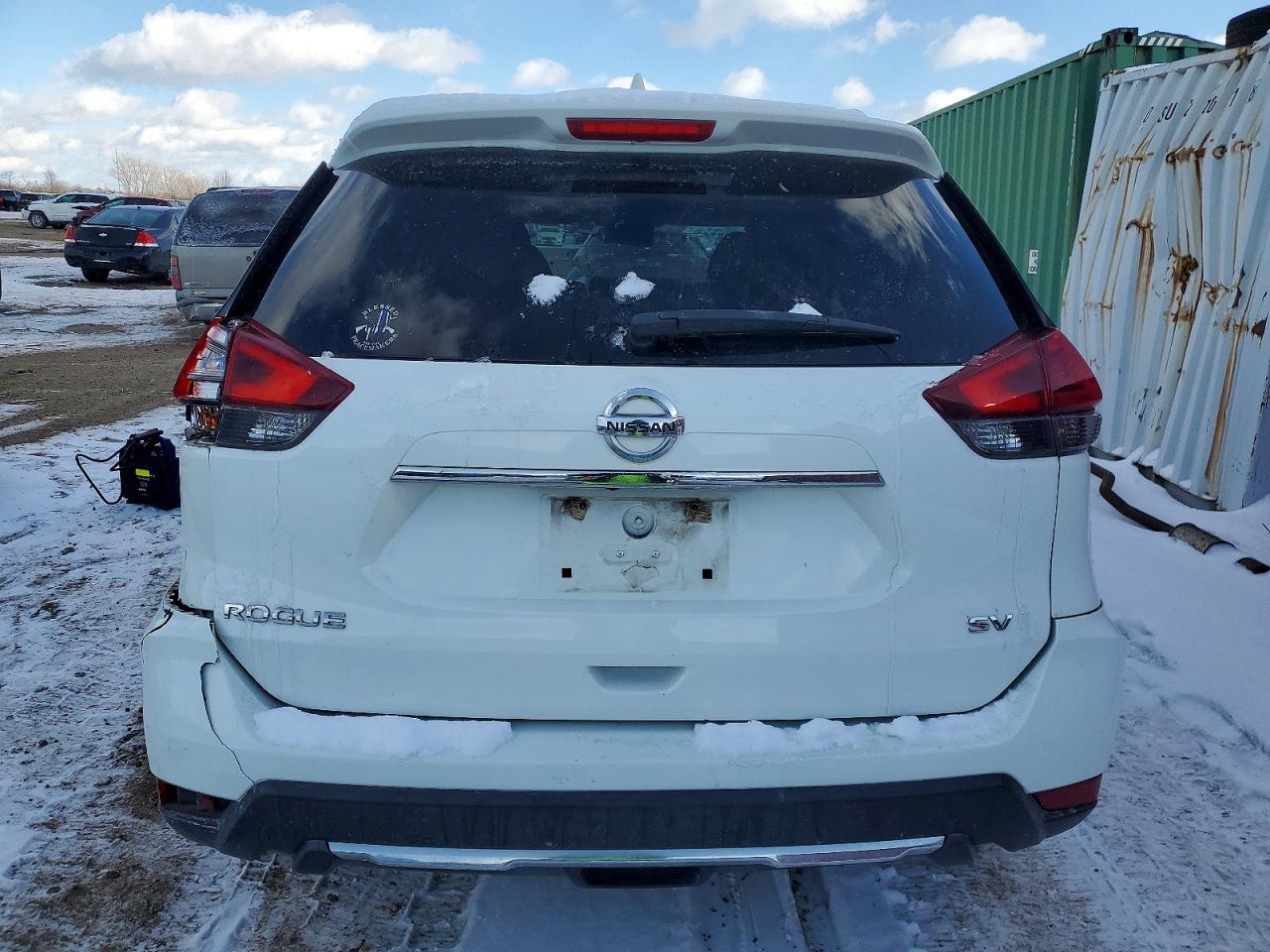 2017 NISSAN ROGUE S photo 16