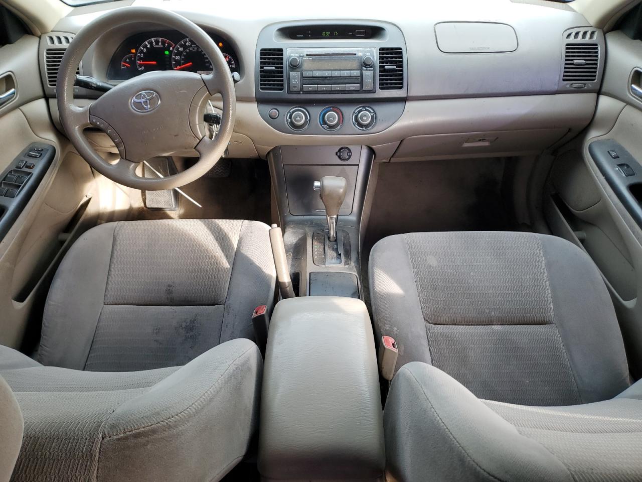 2005 TOYOTA CAMRY LE photo 15