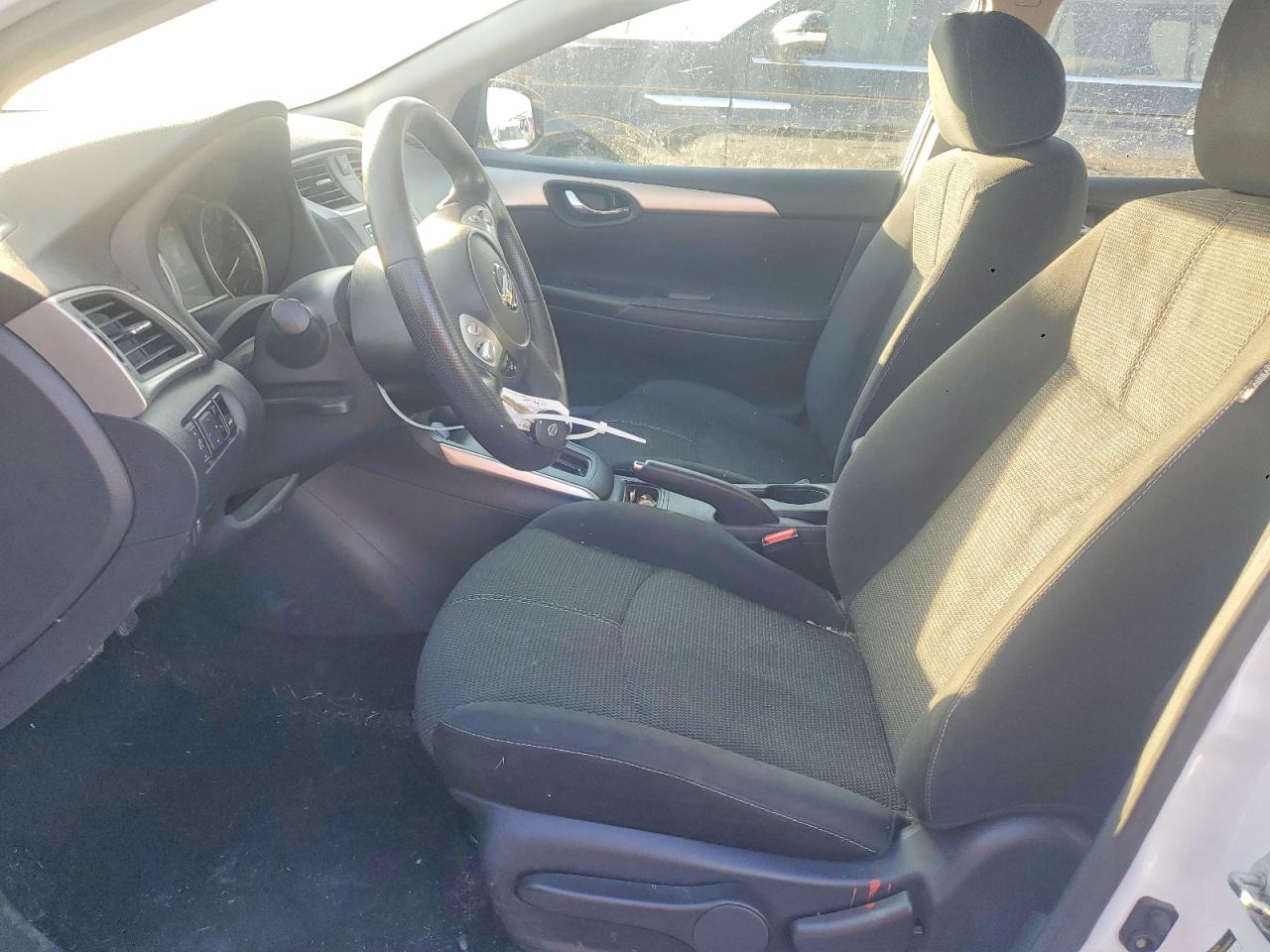 2018 NISSAN SENTRA S photo 7