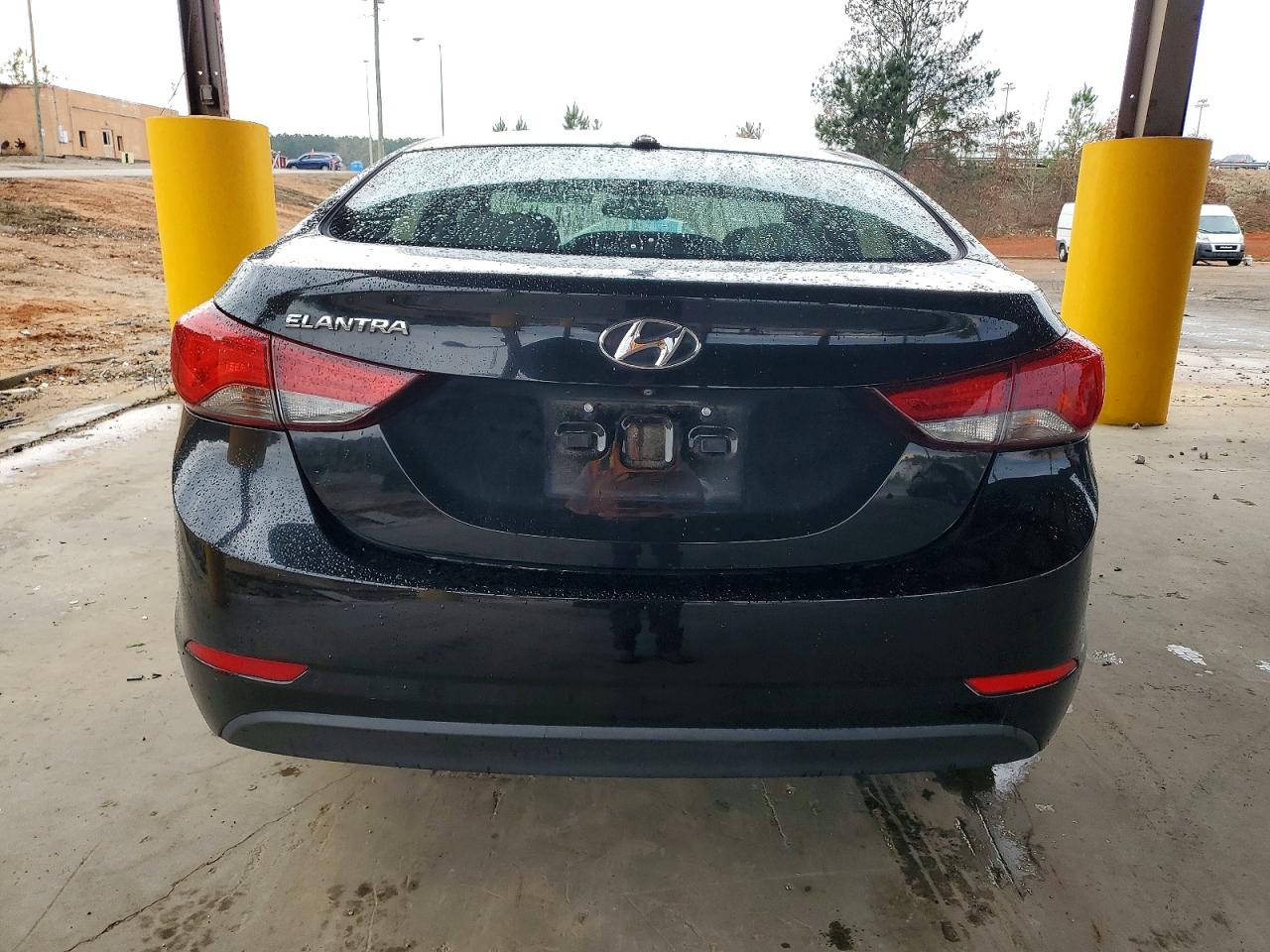 2016 HYUNDAI ELANTRA SE photo 11