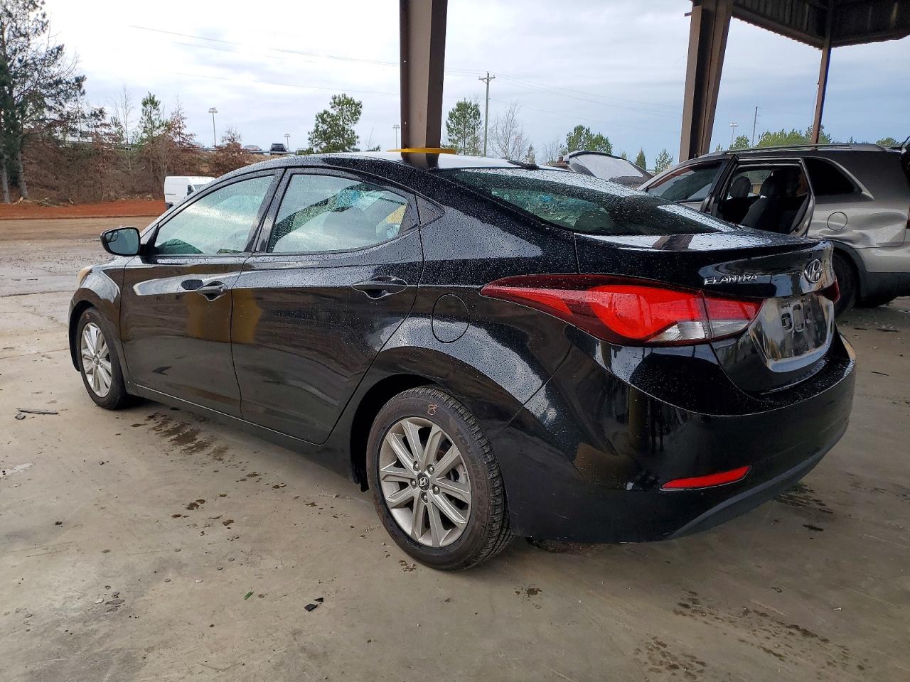 2016 HYUNDAI ELANTRA SE photo 3