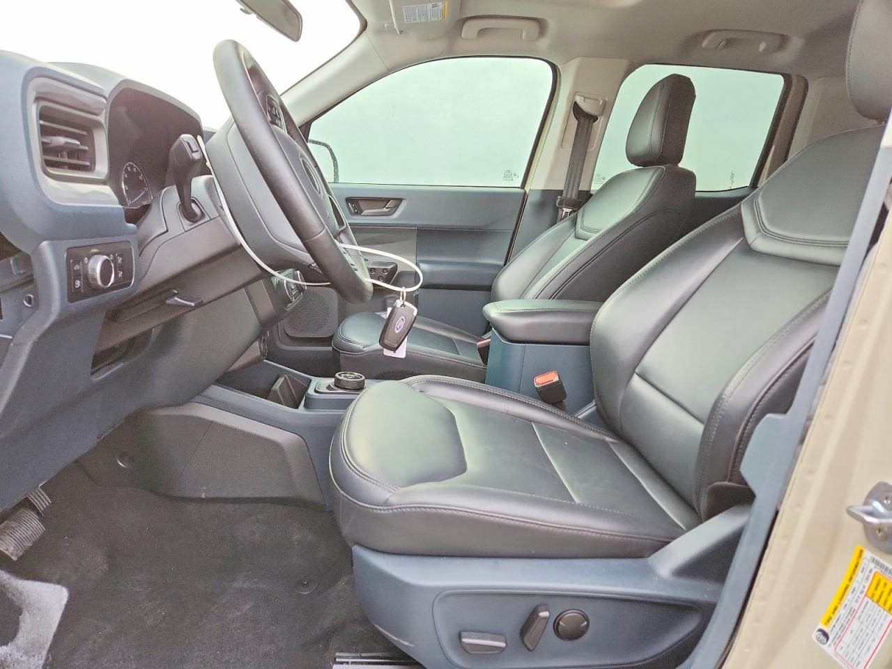 2024 FORD MAVERICK LARIAT photo 7
