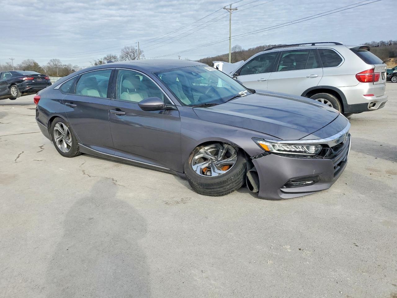 2018 HONDA ACCORD EX photo 10