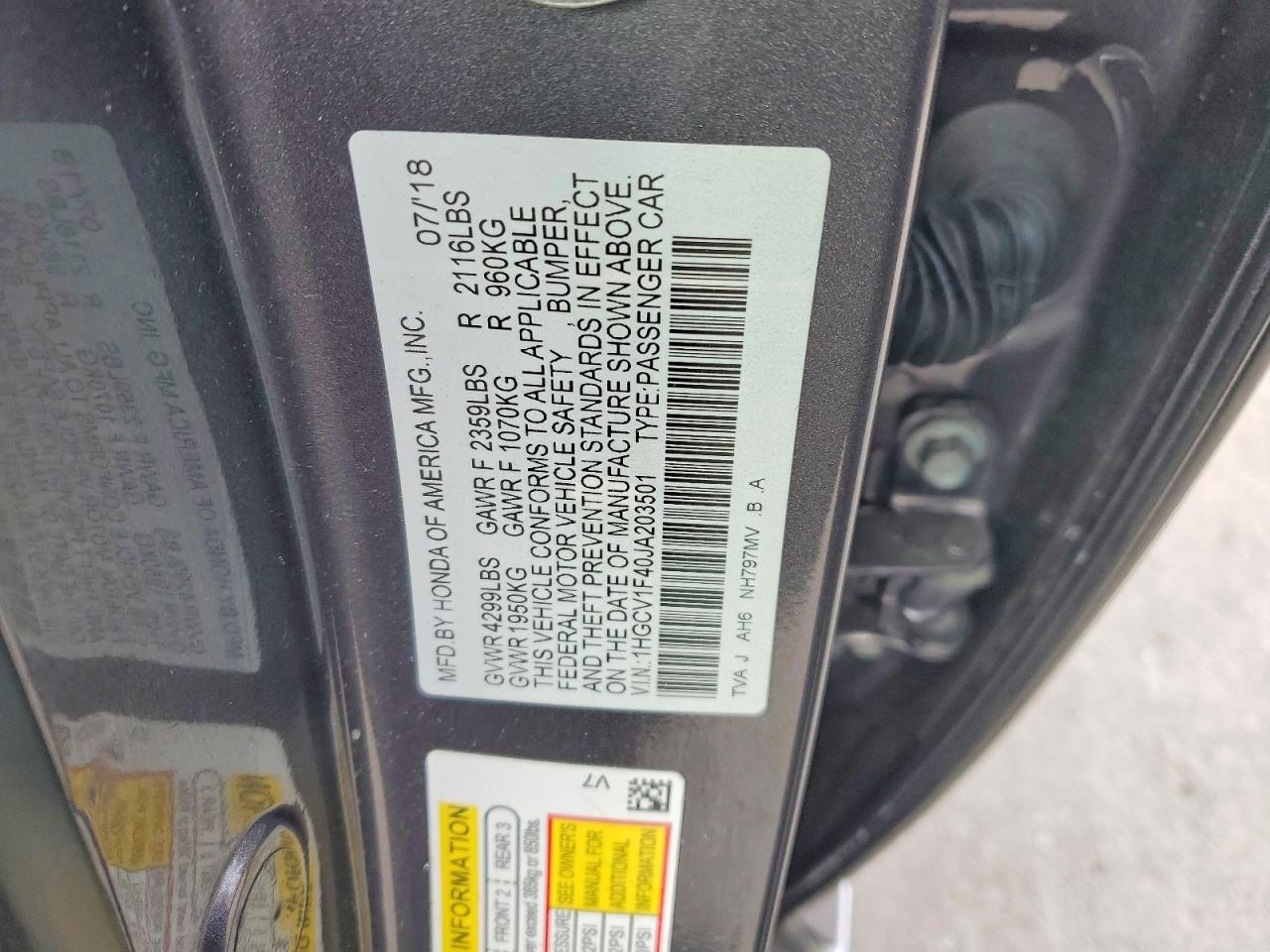 2018 HONDA ACCORD EX photo 34