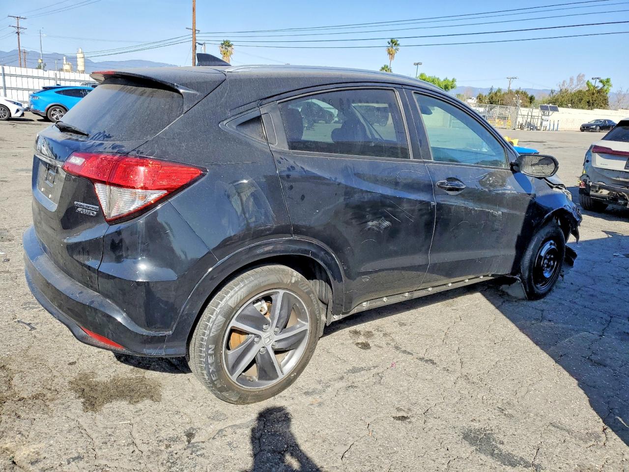 2019 HONDA HR-V TOURING photo 3