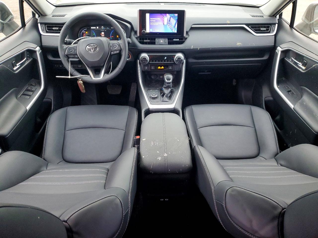 2024 TOYOTA RAV4 XLE PREMIUM photo 8