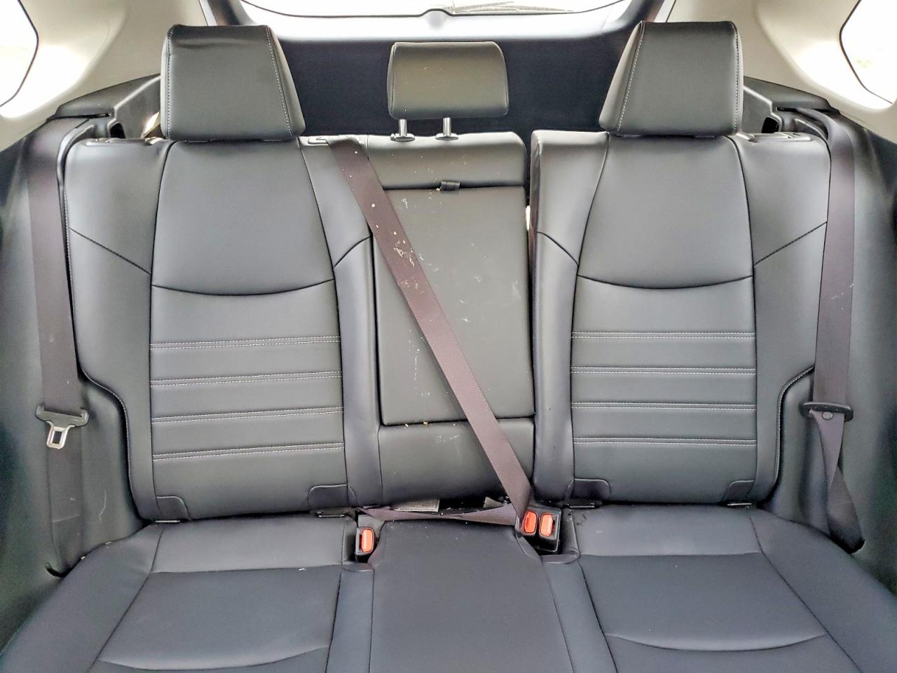 2024 TOYOTA RAV4 XLE PREMIUM photo 10