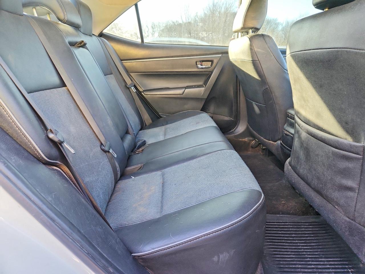 2015 TOYOTA COROLLA S PLUS photo 10