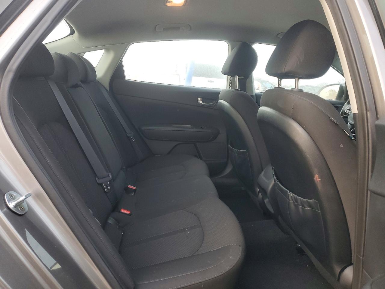 2016 KIA OPTIMA LX photo 19