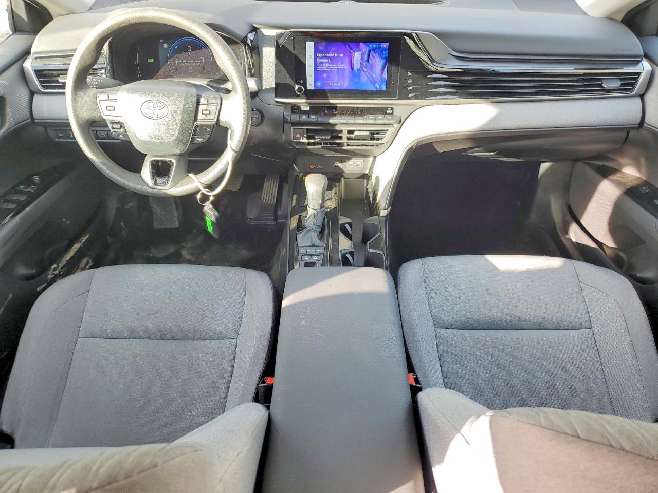 2025 TOYOTA CAMRY XSE photo 15