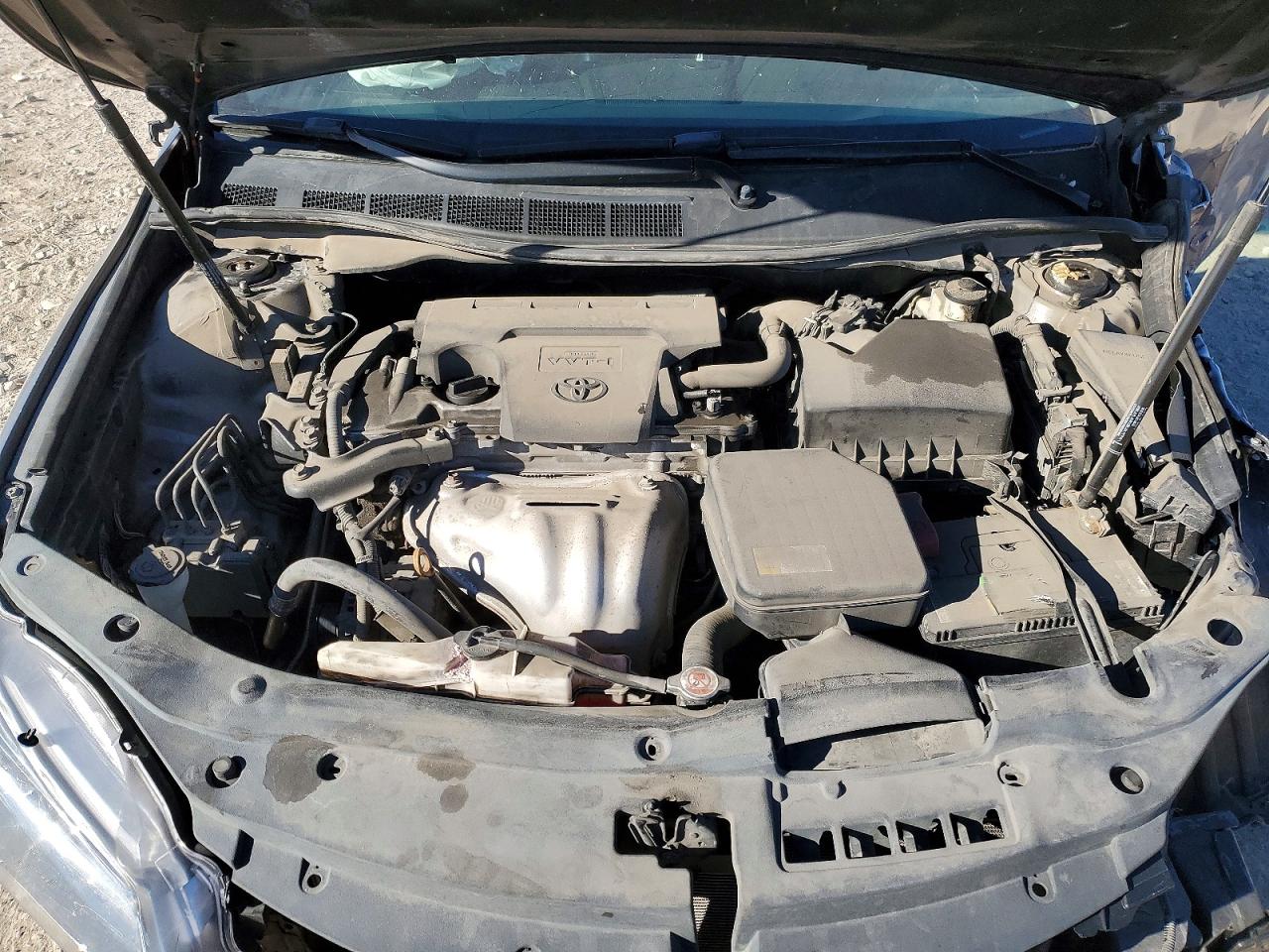 2017 TOYOTA CAMRY LE photo 31