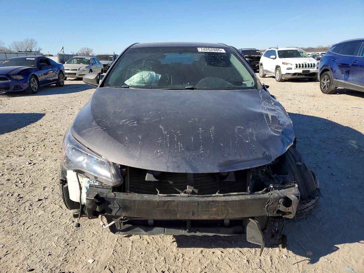 2017 TOYOTA CAMRY LE photo 13