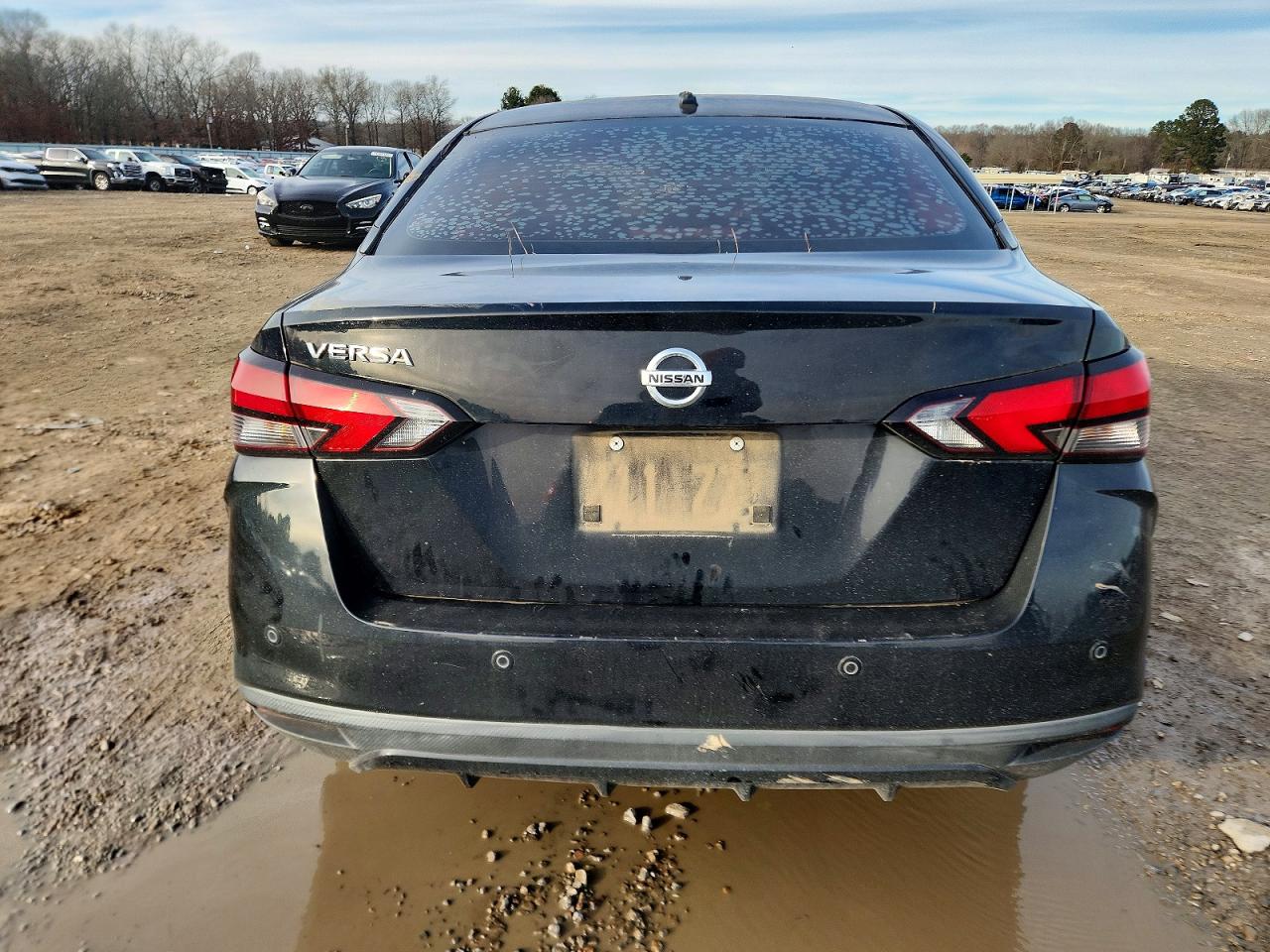 2021 NISSAN VERSA S photo 16