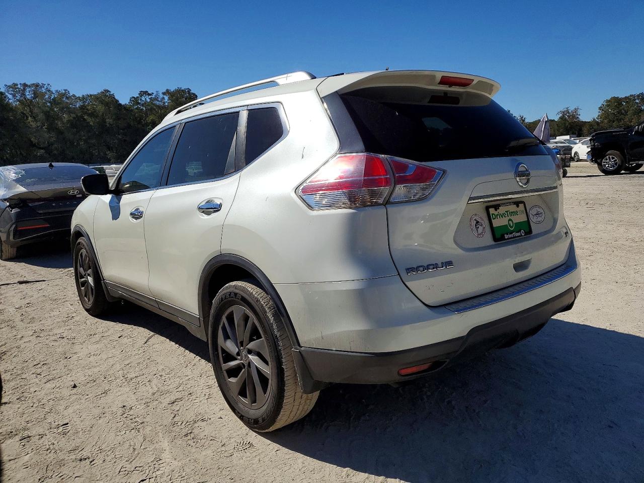 2016 NISSAN ROGUE S photo 5