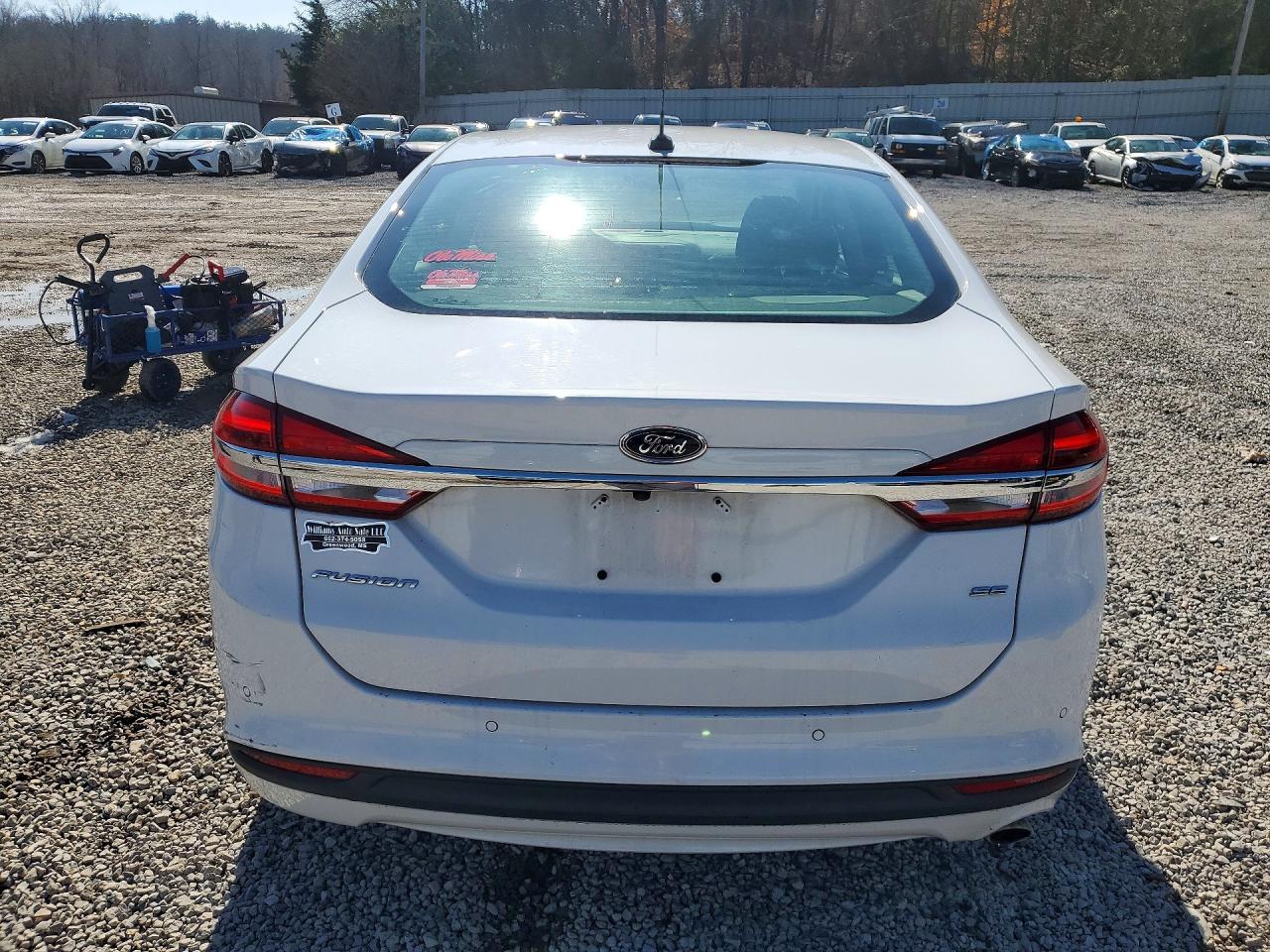 2018 FORD FUSION SE photo 6