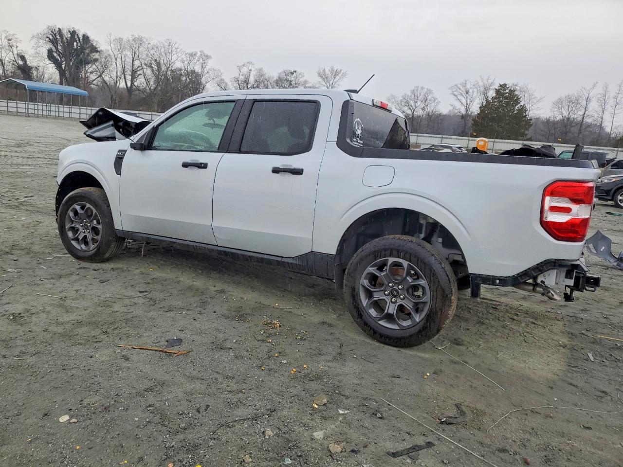 2025 FORD MAVERICK XLT photo 2
