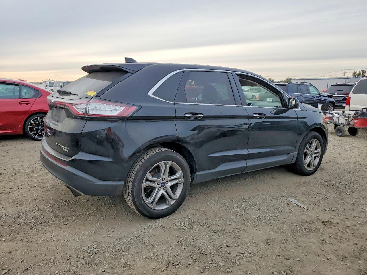 2017 FORD EDGE TITANIUM photo 5
