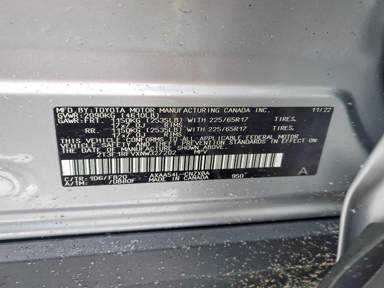 2022 TOYOTA RAV4 LE photo 27