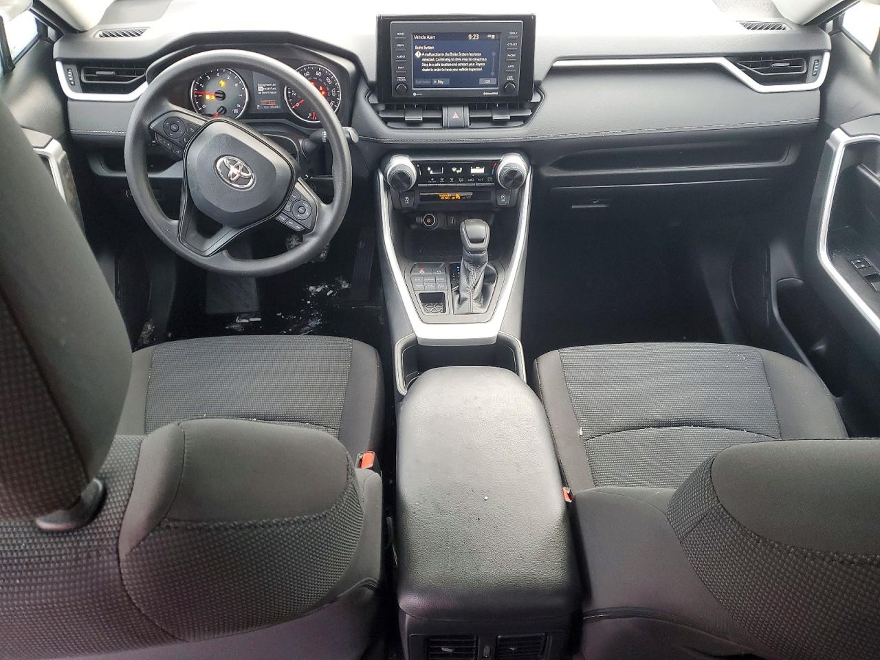 2022 TOYOTA RAV4 LE photo 15