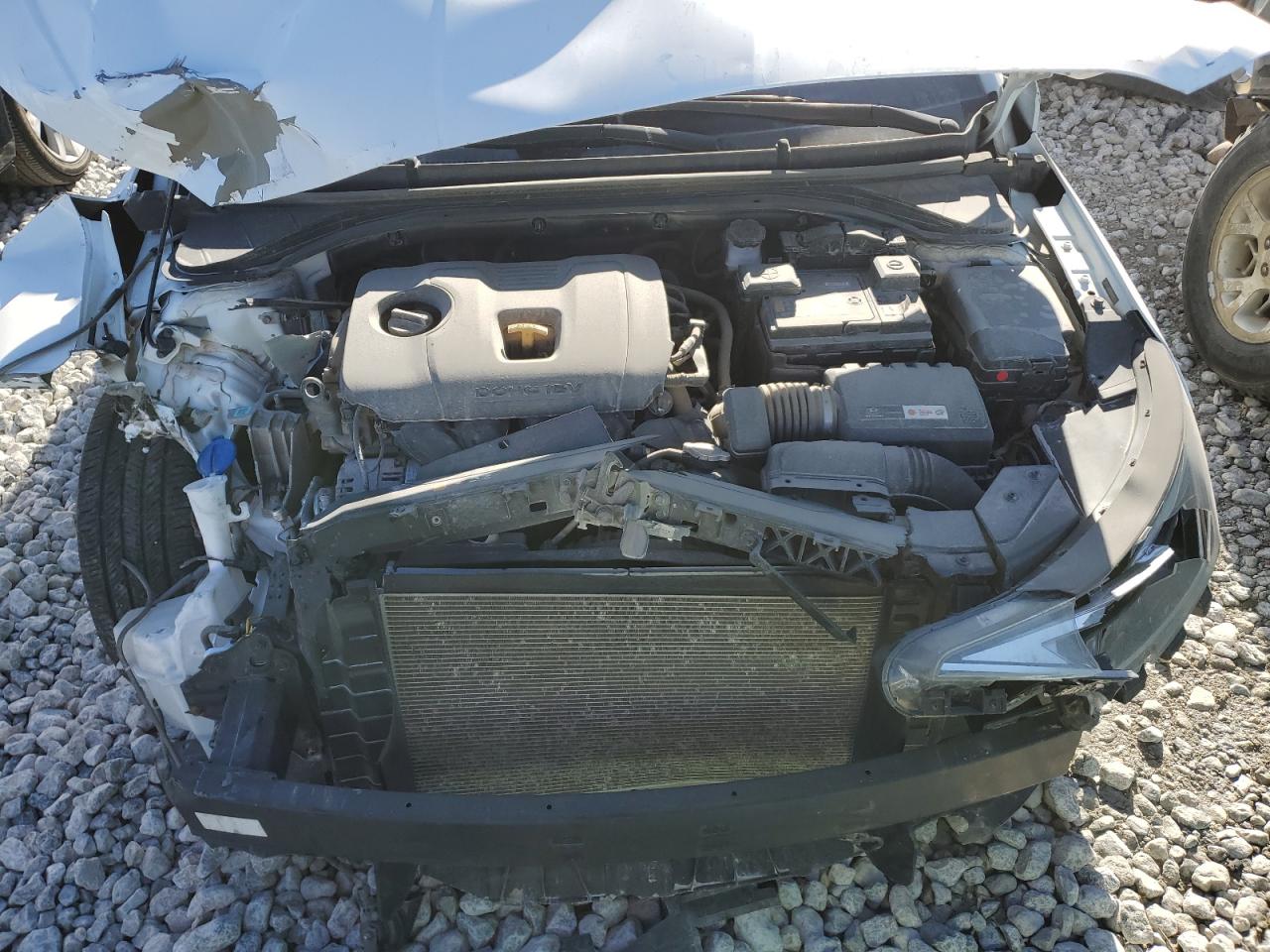 2019 HYUNDAI ELANTRA SEL photo 31