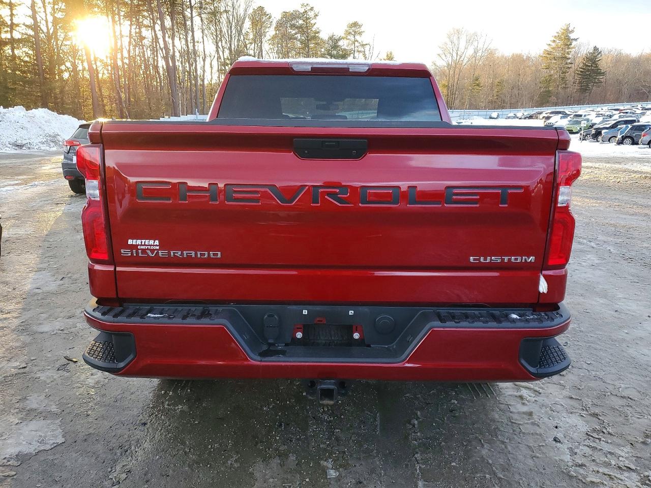 2021 CHEVROLET SILVERADO K1500 CUSTOM photo 11