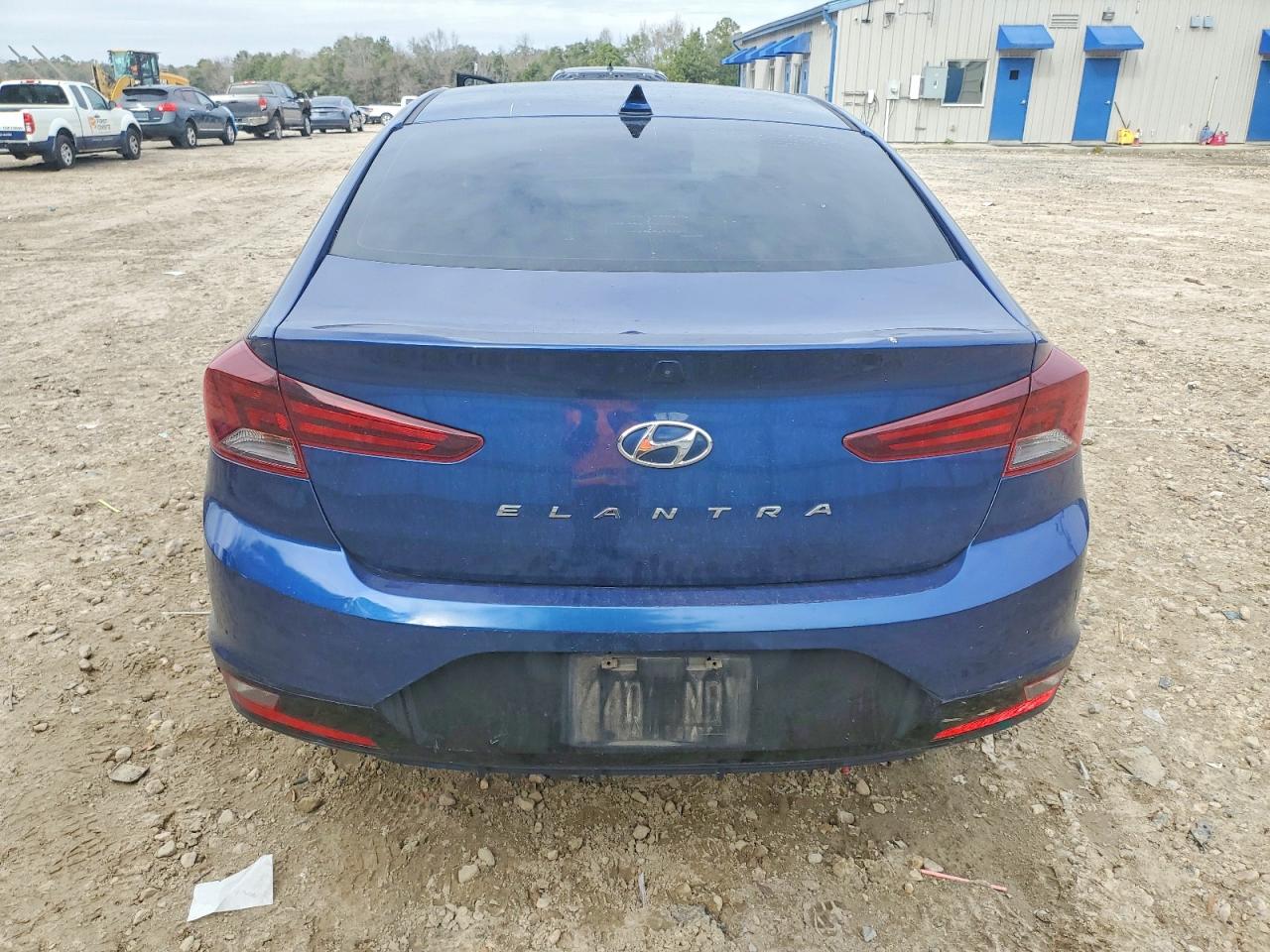 2019 HYUNDAI ELANTRA SEL photo 11