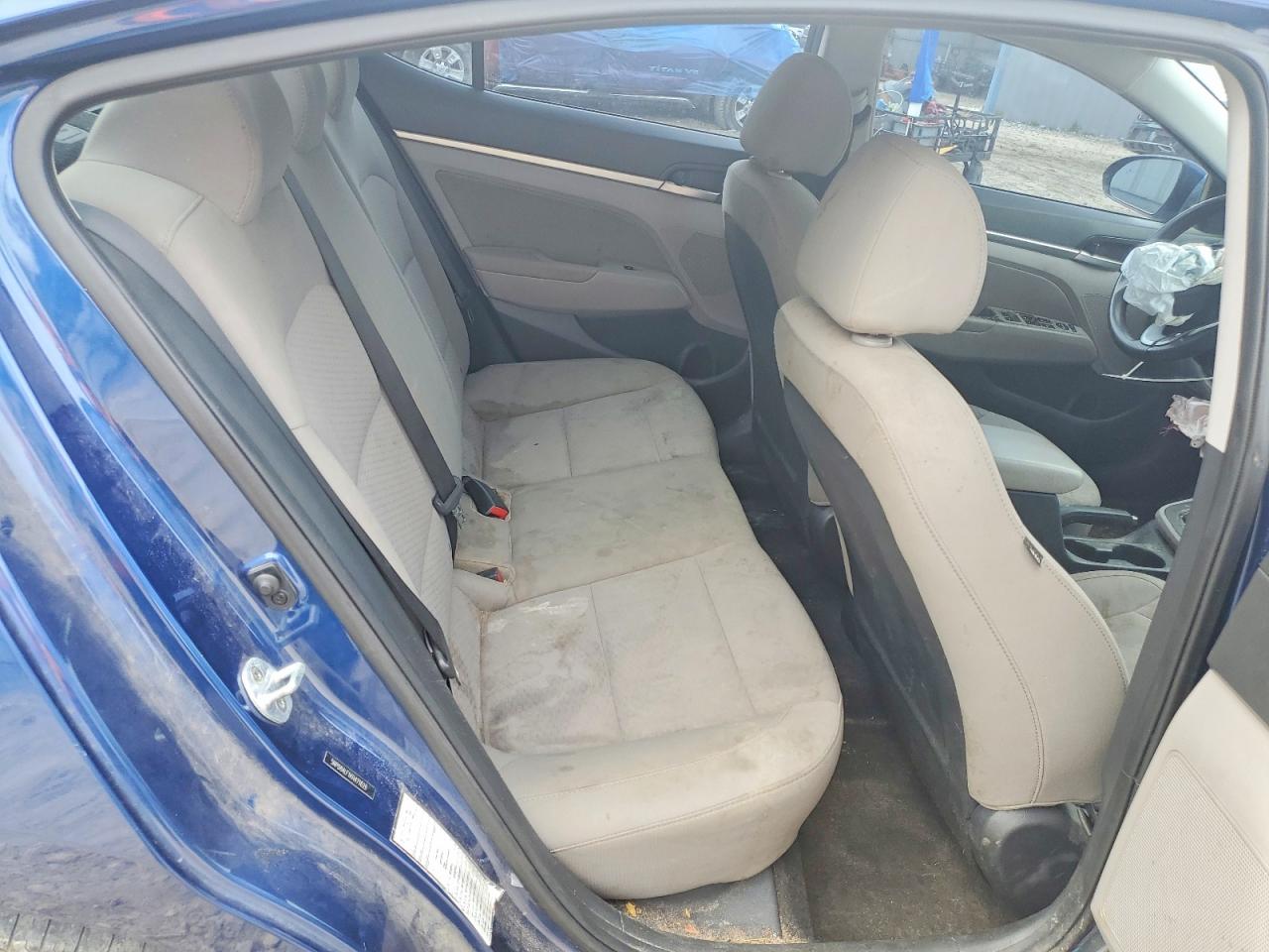 2019 HYUNDAI ELANTRA SEL photo 19