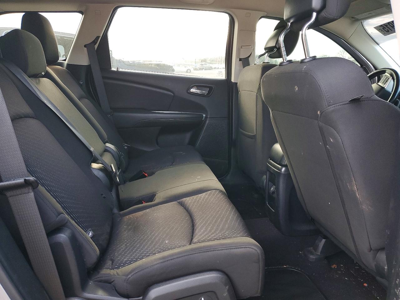 2018 DODGE JOURNEY SE photo 31