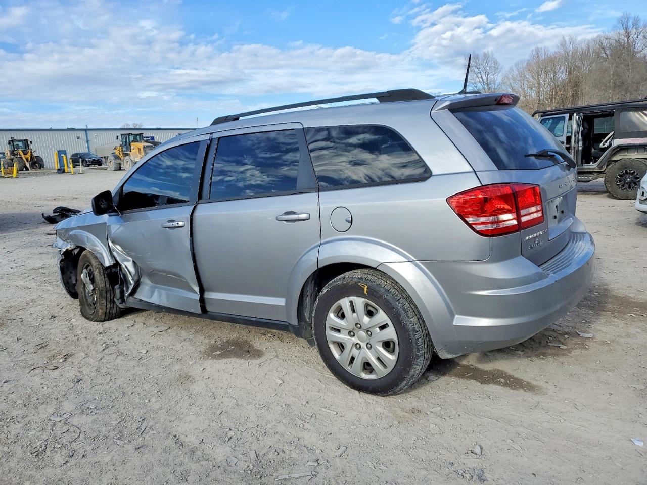 2018 DODGE JOURNEY SE photo 4