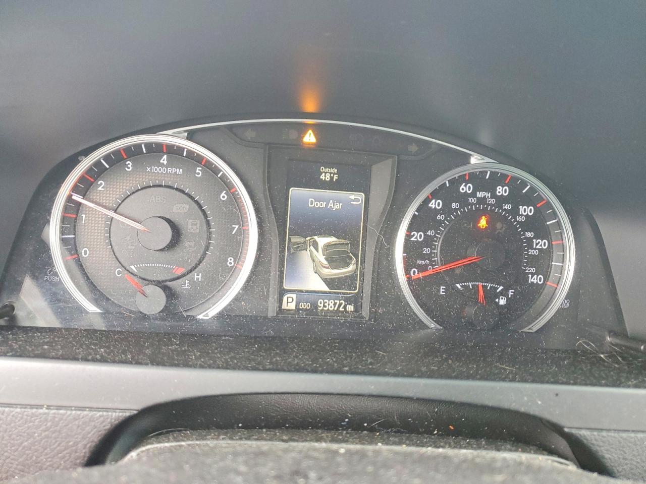 2016 TOYOTA CAMRY LE photo 25