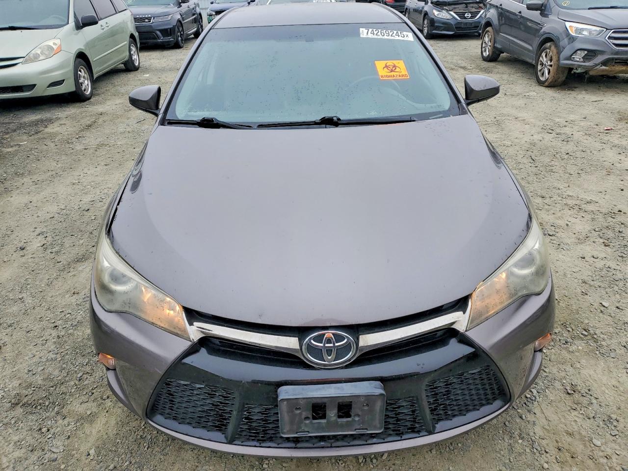 2016 TOYOTA CAMRY LE photo 13