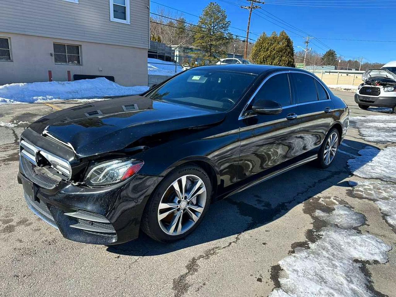 2017 MERCEDES-BENZ E