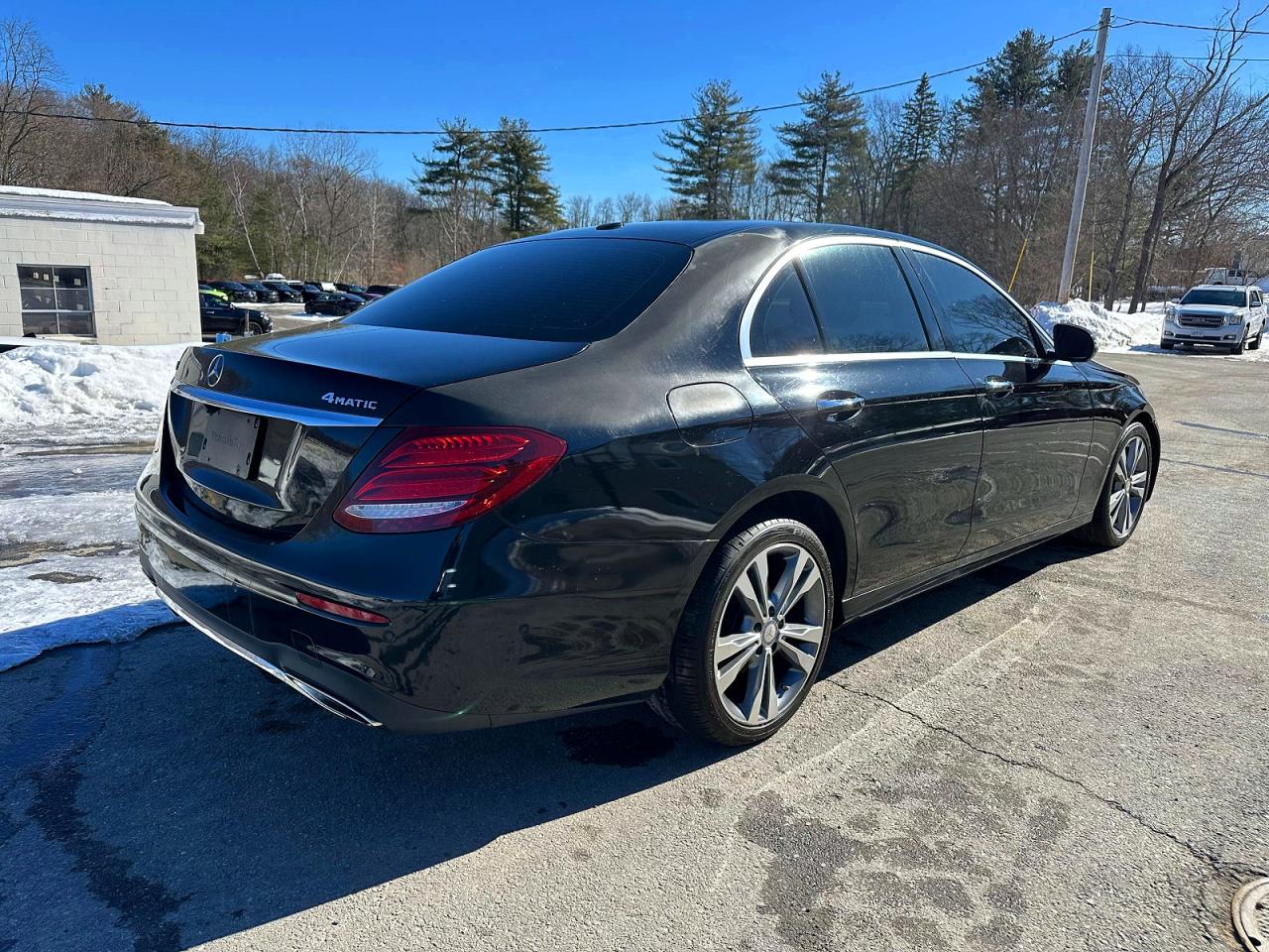 2017 MERCEDES-BENZ E 300 4MATIC photo 5