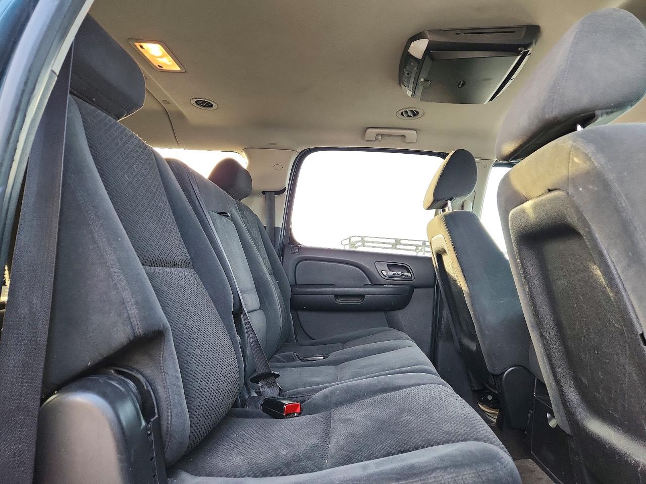 2008 CHEVROLET SUBURBAN K1500 LS photo 11