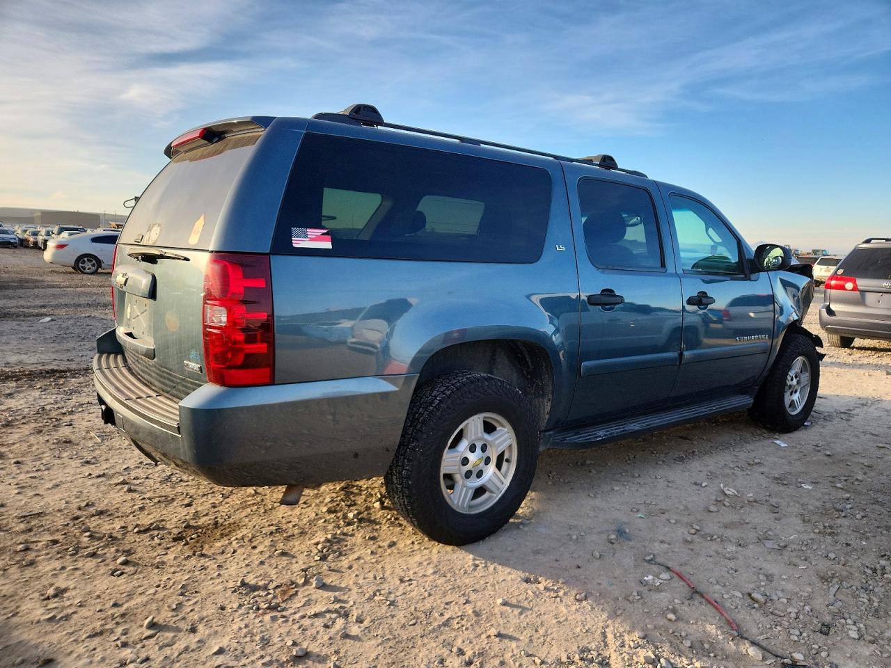 2008 CHEVROLET SUBURBAN K1500 LS photo 3