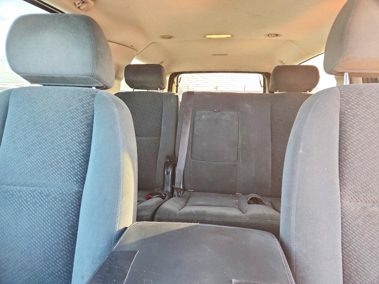 2008 CHEVROLET SUBURBAN K1500 LS photo 10
