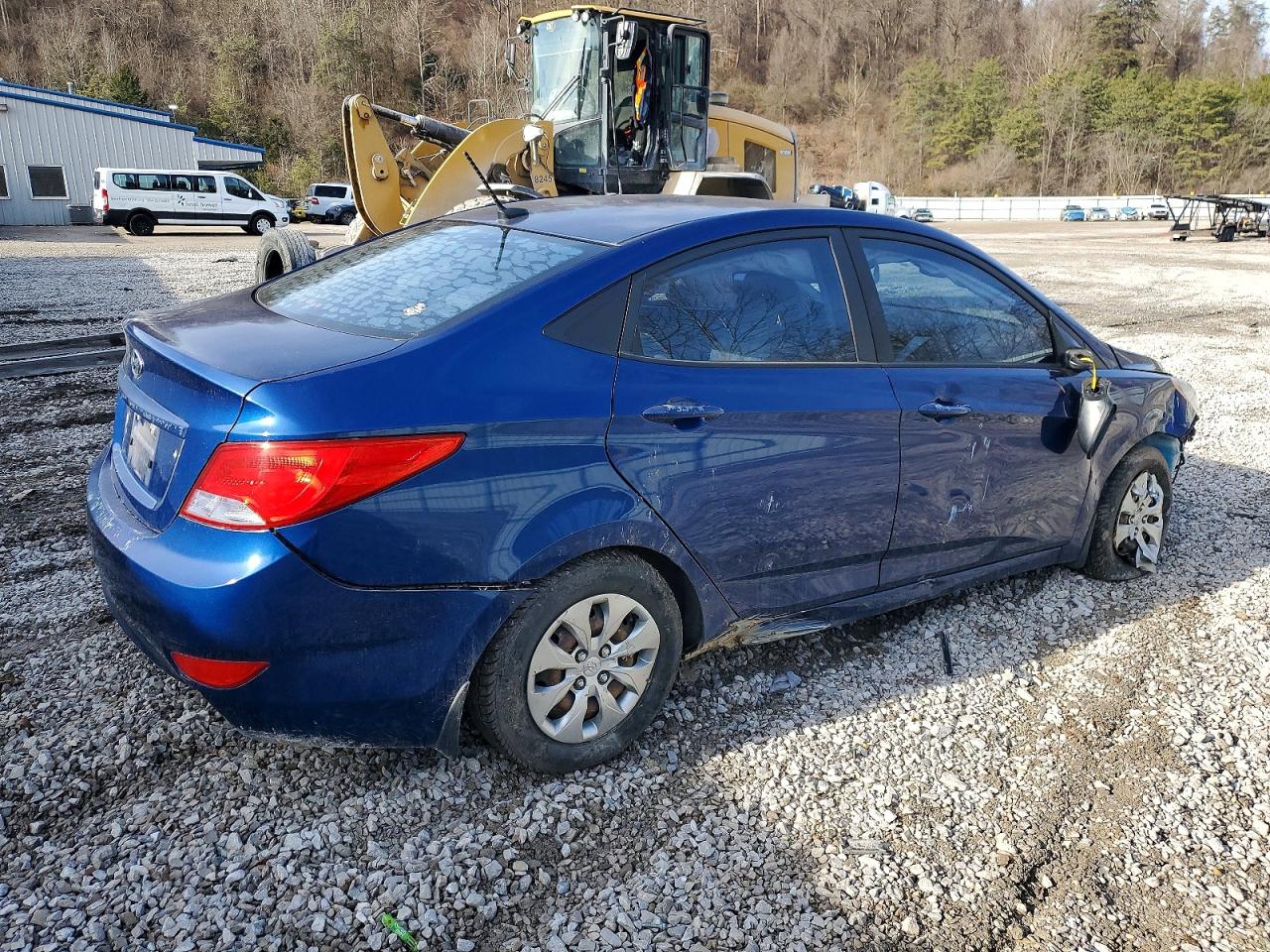2016 HYUNDAI ACCENT SE photo 7